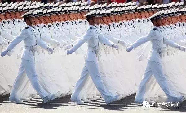 阅兵方阵走路视频，展现军威与荣耀的瞬间，阅兵方阵威武行走，瞬间展现军威与荣耀