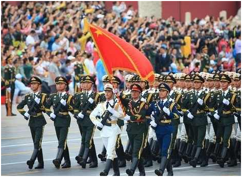 阅兵方阵解说词，阅兵方阵精彩瞬间解说词，荣耀与力量展现