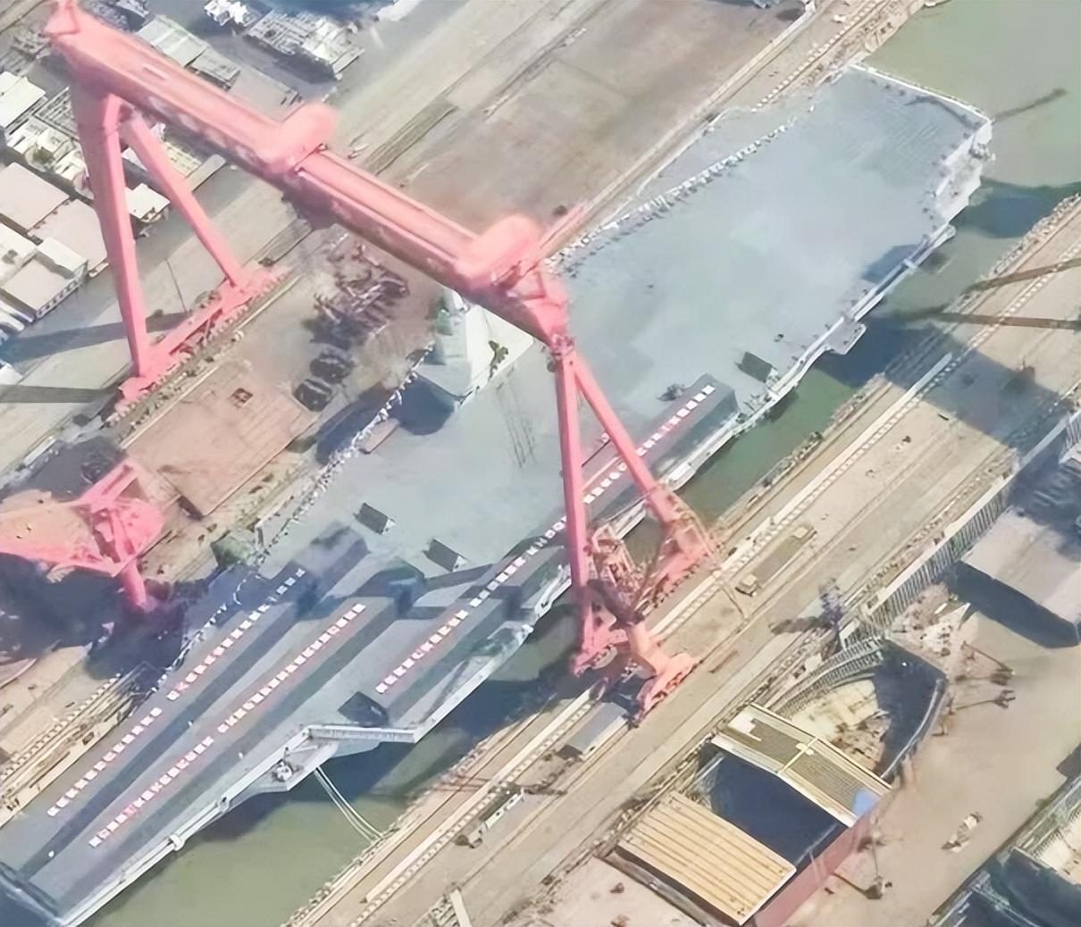 中央军事频道下的国产航母，探索中国海军新时代的里程碑，中央军事频道揭秘国产航母，中国海军新时代的里程碑