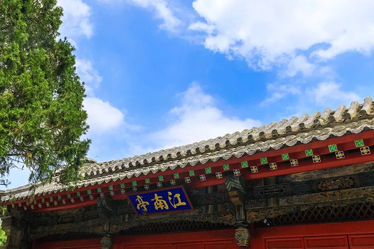 世外恌园与刘伯温的传奇故事——探寻神秘的生肖之谜，世外恌园与刘伯温探寻神秘生肖之谜，传奇故事揭秘