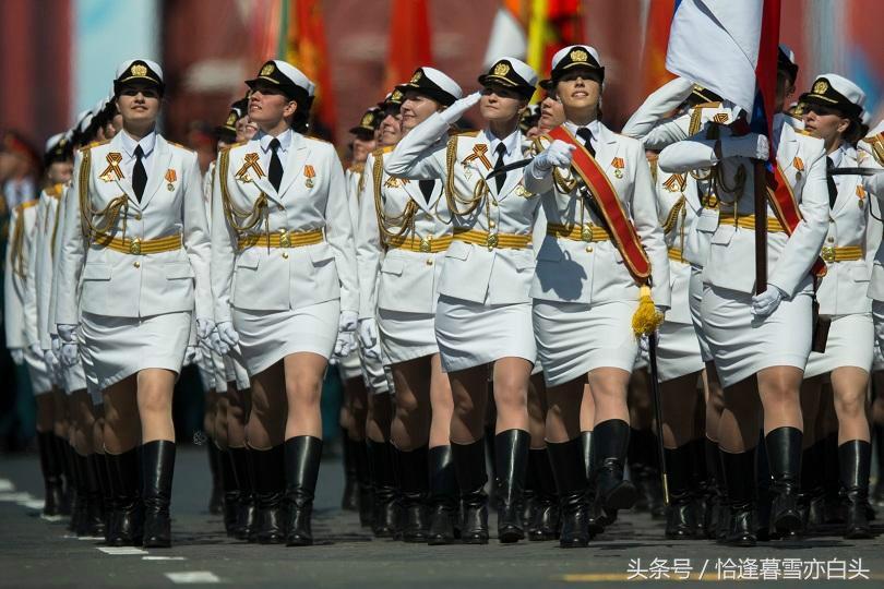 世界各国女兵阅兵图片，展现力量与荣耀，全球女兵阅兵风采，力量与荣耀的展现