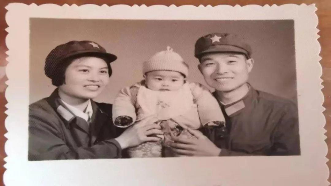 赵克石与儿子赵虎，两代人的传承与担当，赵克石与儿子赵虎，两代传承，担当不止