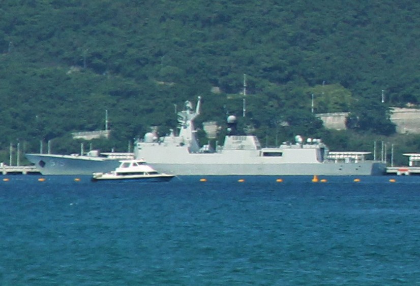 舷号171军舰，中国海军力量的骄傲，中国海军力量之骄傲，舷号171军舰的荣耀风采