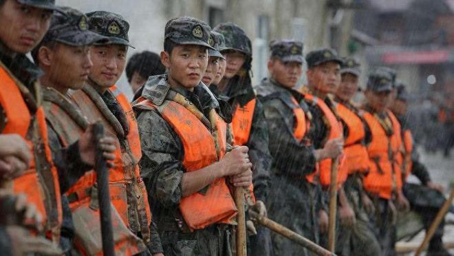 38集团军与武警部队的对抗，一场深度军事演练的剖析，38集团军与武警部队对抗深度军事演练，实战检验战斗力