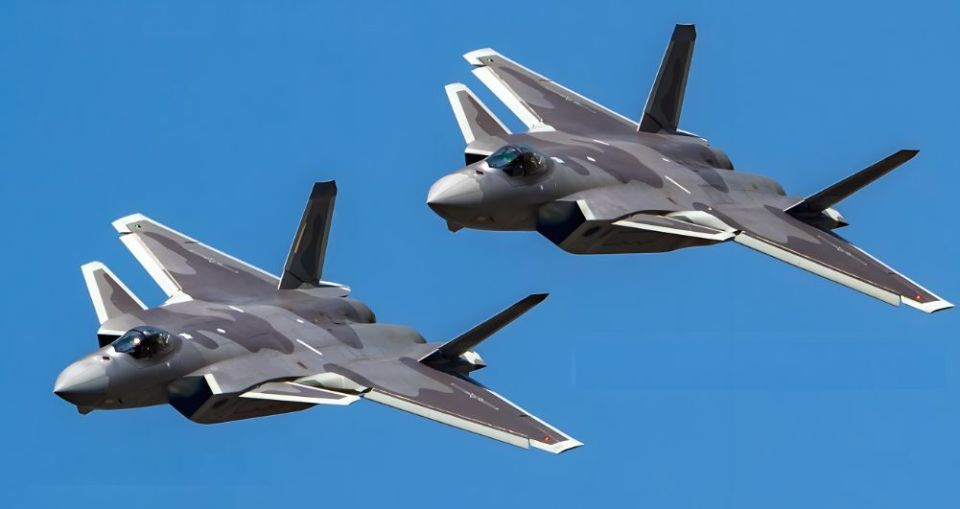 歼-20飞机型号，探索中国新一代空中霸主，歼-20，中国新一代空中霸主探索之旅
