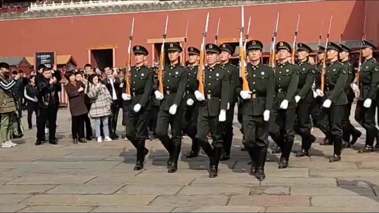 祖国不会忘记，三军仪仗队的荣耀与使命，三军仪仗队的荣耀使命，祖国永记心间