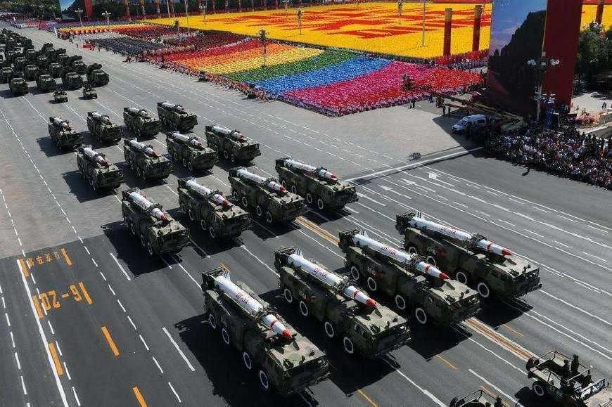 中国阅兵式大比拼，壮丽雄姿与力量展示，中国阅兵式壮丽雄姿与力量展示大比拼