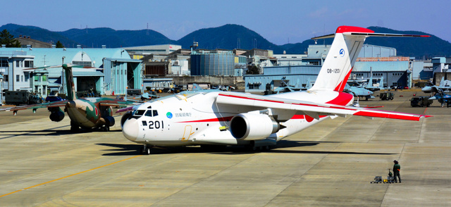 C130运输机货仓，空中物流的主力军，C130运输机货仓，空中物流核心力量