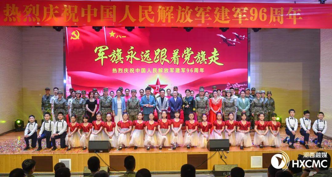 中国人民解放军军旗确定的历程，历史见证与国家荣耀，中国人民解放军军旗历程，历史见证与国家荣耀的荣耀之路