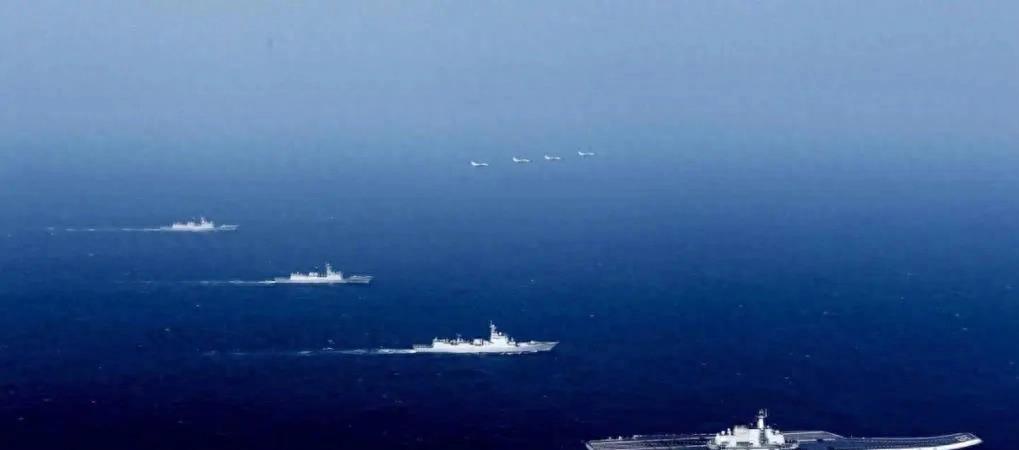 山东舰航母通过台湾海峡的意义，国家主权与海洋战略的双重彰显，山东舰航母通过台湾海峡，国家主权彰显与海洋战略推进的双重意义