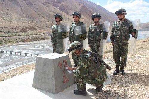 部队现役军官工资标准详解,部队现役军官工资标准全面解析