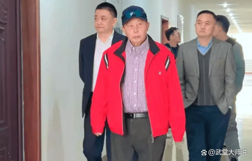 何其宗降职背后原因，权力运行的反思与深层探究，何其宗降职背后的权力运行反思与深层探究
