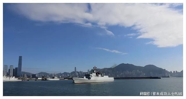 孝感护卫舰，中国海军的新锐力量，孝感护卫舰，中国海军的新锐力量亮相