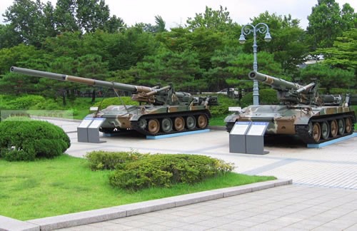 国防军事模型展示柜，展现军事力量与荣耀的象征，国防军事模型展示柜，军事力量与荣耀的展现