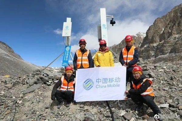 超级大本营微信群，连接战友，共创荣耀时刻，超级大本营微信群，战友共创荣耀时刻的桥梁
