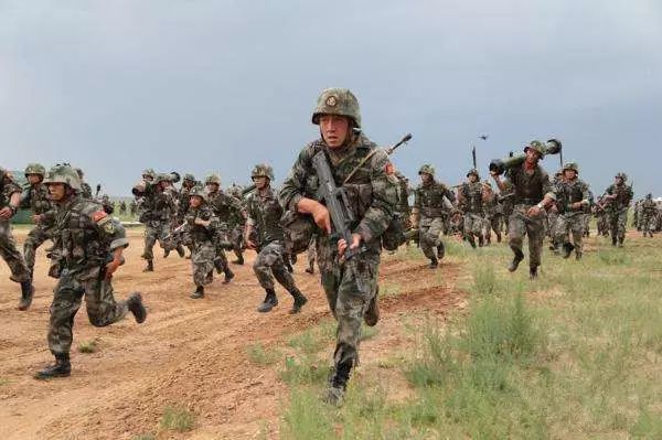 朱日和的地理位置及其重要性，朱日和地理位置与战略重要性概述