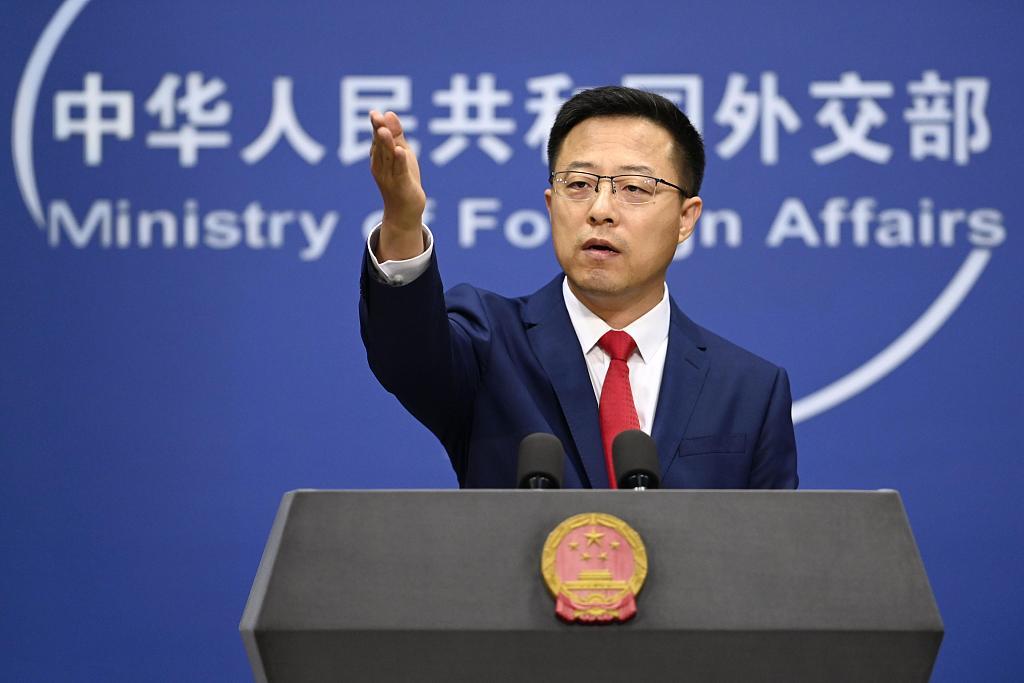 冬奥会最新消息，激情燃烧冰雪，全球目光聚焦盛会，冬奥会盛况空前，全球瞩目，激情燃烧冰雪时刻