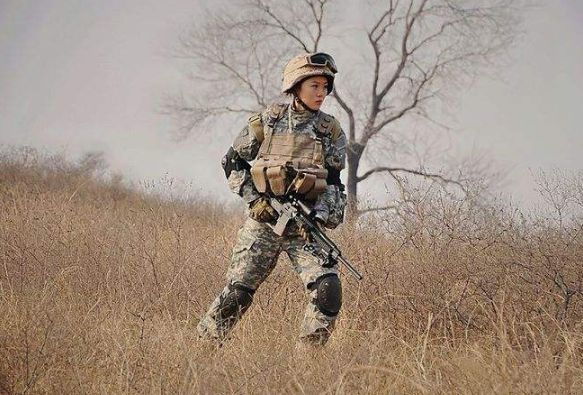 女兵特种兵需要什么条件，女兵特种兵所需条件的标题，女兵特种兵招募条件揭秘，多重标准下的精英选拔