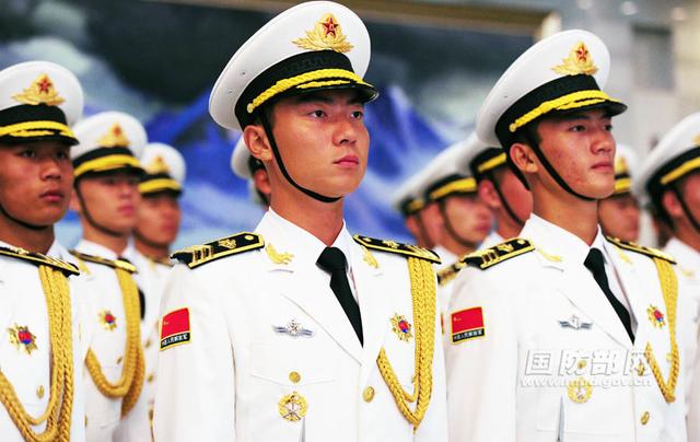 三军仪仗队礼兵图片，荣耀的象征与精神的体现，三军仪仗队礼兵图片，荣耀与精神的象征展现
