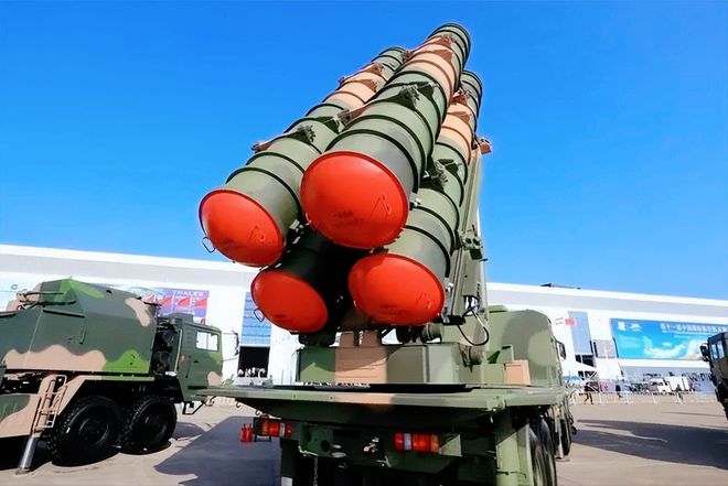红旗-12防空导弹与红旗-22防空导弹的区别研究，红旗-12与红旗-22防空导弹性能差异研究