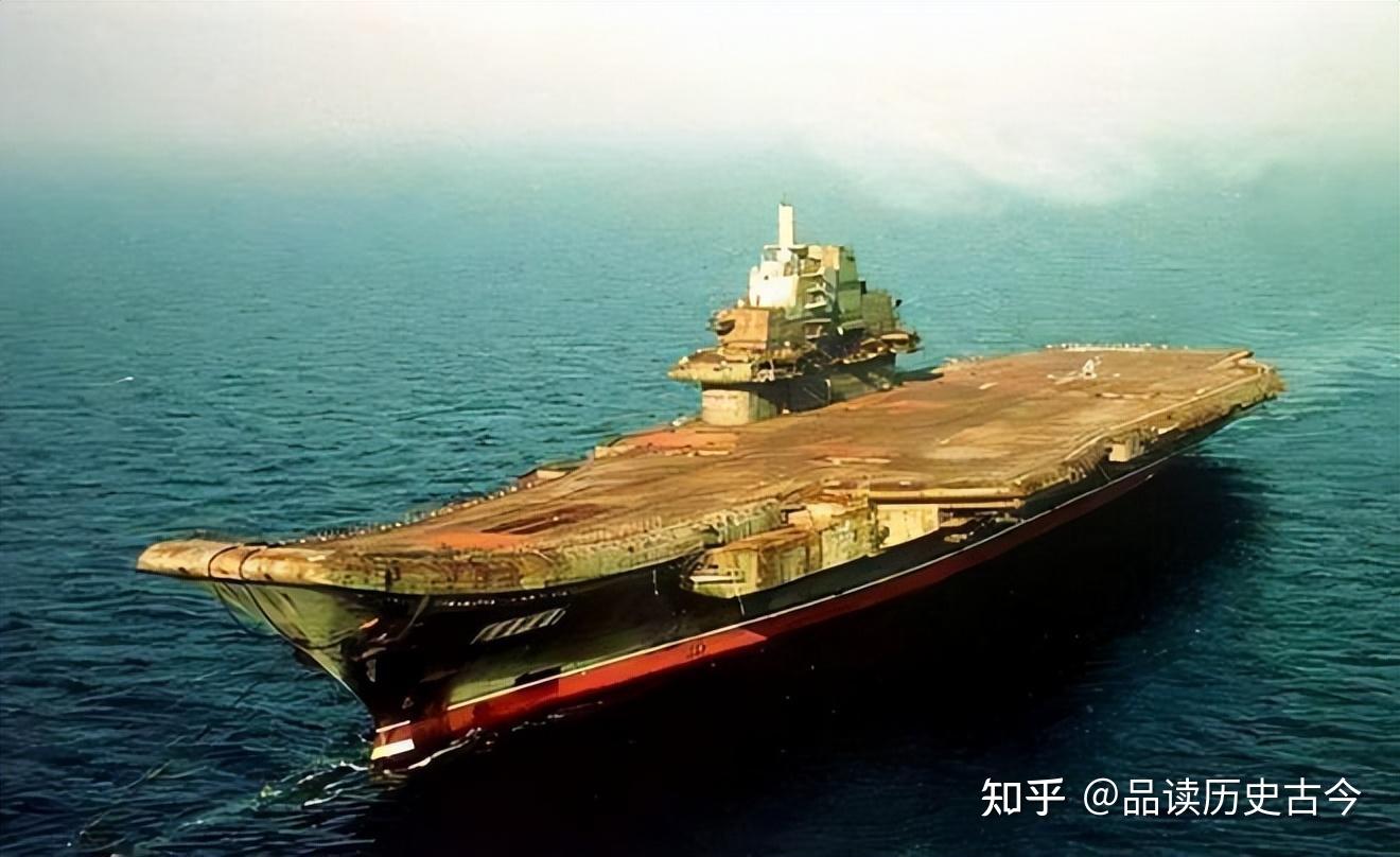 中国瓦良格号，历史与未来的交汇点，瓦良格号，历史与未来的交汇点，中国航母的传奇之路