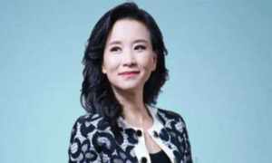 王月，CCTV7国防军事的女主持人之光，CCTV7国防军事闪耀之星，女主持人王月之光