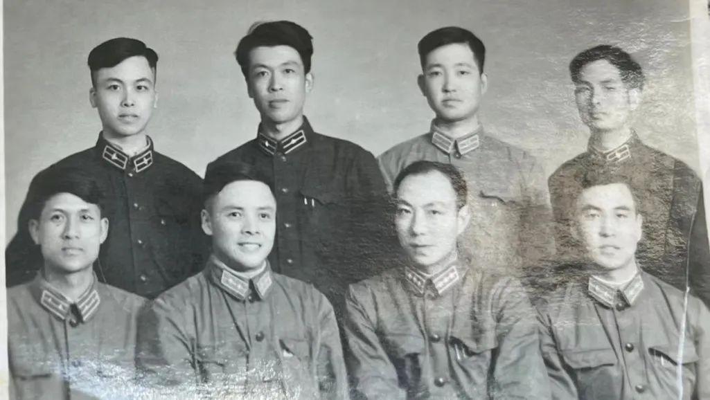 国防军事，国家的坚实后盾与民族精神的体现，国防军事，国家坚实后盾与民族精神之体现