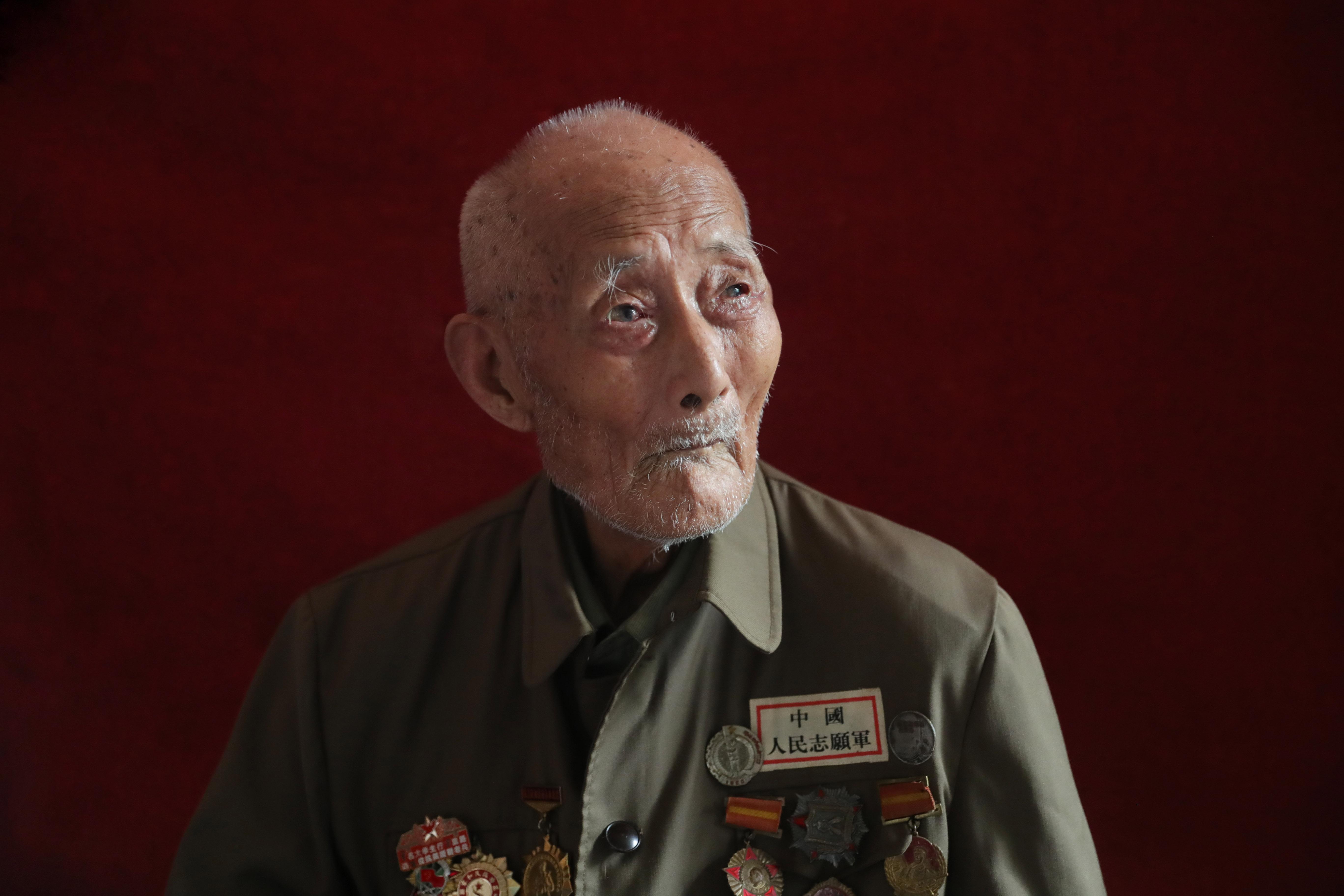 七一勋章获得者的待遇，荣誉与尊重的象征，七一勋章获得者荣誉与待遇，尊重的象征