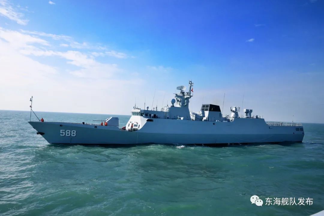舷号523，探索传奇之旅，舷号523，传奇之旅的启航