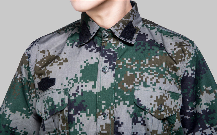 探索新一代军用服饰，07式数码迷彩服，探索新一代军用服饰，揭秘07式数码迷彩服风采