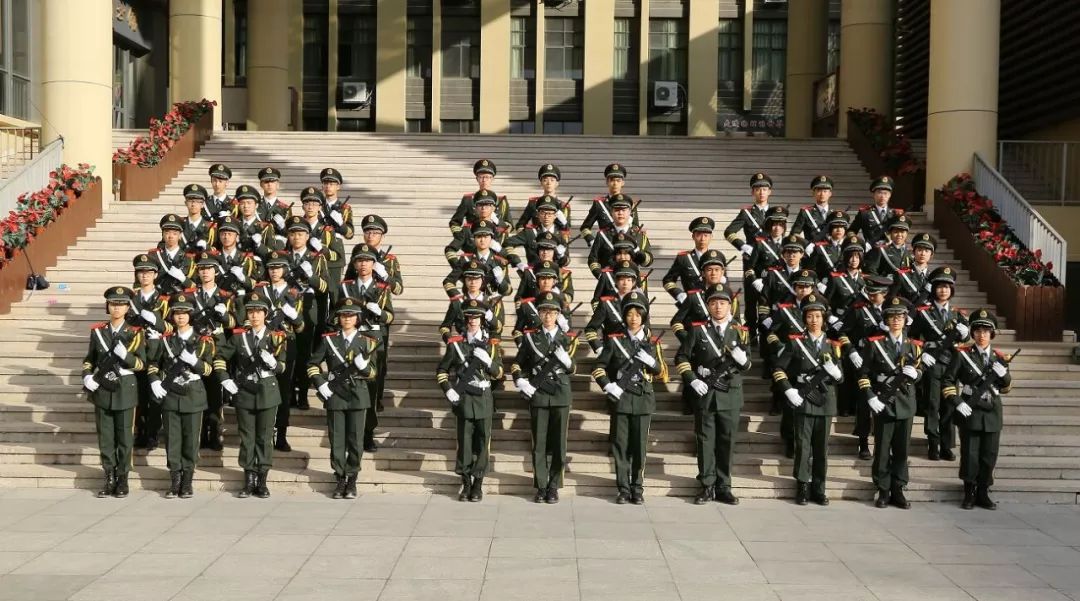 国旗护卫队十大帅哥，荣耀与责任，国旗护卫队帅哥风采，荣耀与责任的担当
