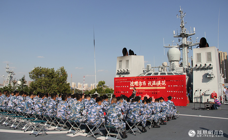 中国海军节青岛阅民，军民融合深度发展的生动篇章，中国海军节青岛盛大阅兵，军民融合深度发展的壮丽篇章