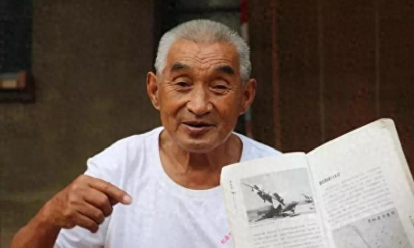 外媒评价阅兵2019，展现中国力量的盛大仪式，外媒评价阅兵盛典，展现中国力量的震撼瞬间 2019年纪念版