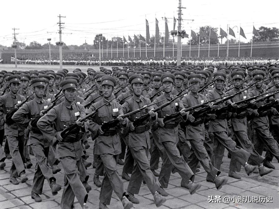 中国阅兵式方阵，展现国家力量与荣耀，中国阅兵式方阵，展现国家力量与辉煌荣耀