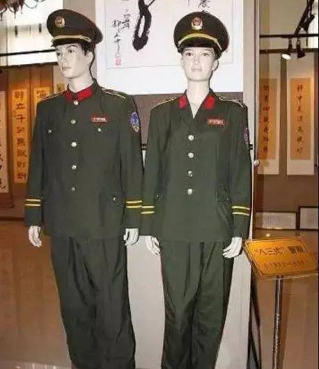 关于为什么还不更换99式警服的探讨，为什么至今仍未更换99式警服，深度探讨原因与影响