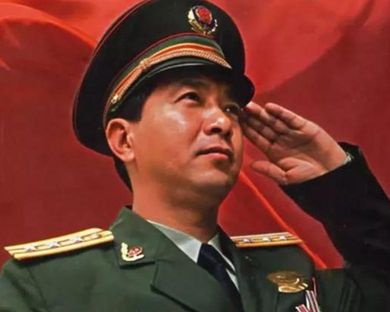 丁晓兵个人简介，丁晓兵个人简介，英雄事迹与生平概述