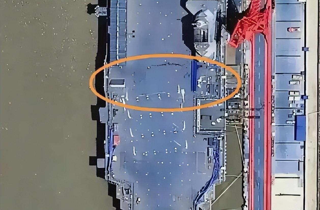 用纸板制作航空母舰模型，创意无限的DIY之旅，DIY航空母舰模型，纸板创意制作之旅