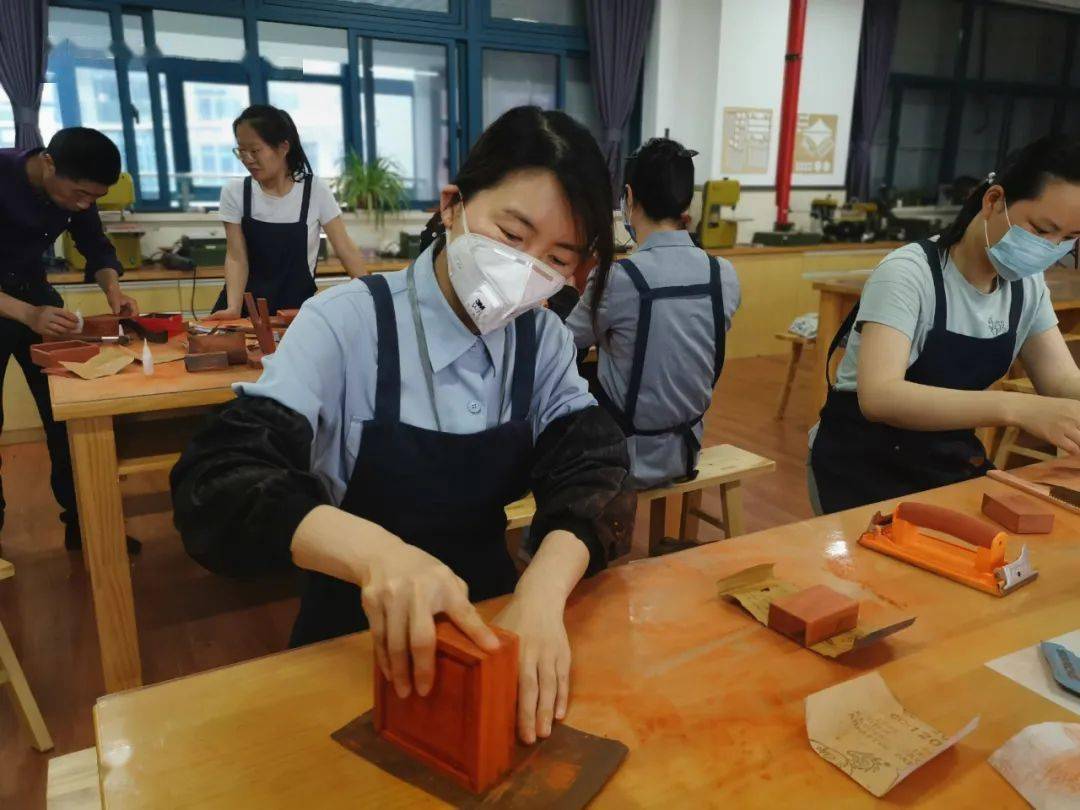 新澳今晚三中三必中一组