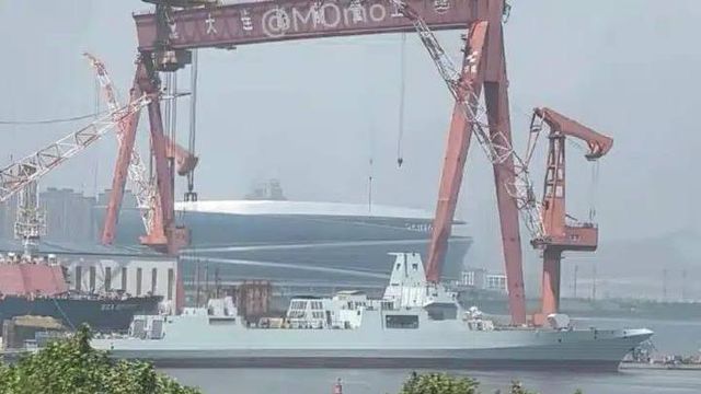 探索新纪元，055第二批次下水仪式纪实，探索新纪元，055军舰第二批次下水仪式纪实