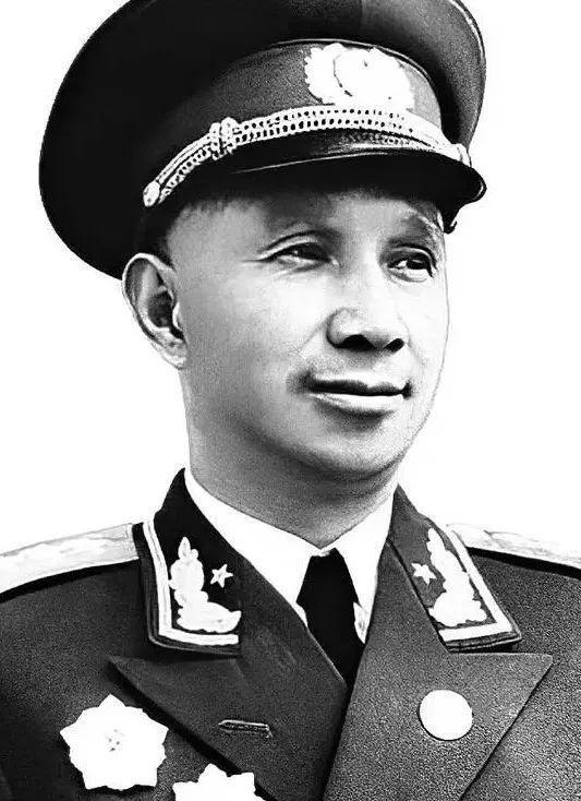 中国历史上的十大将军排名顺序及其原因，中国历史上十大将军排名及原因解析