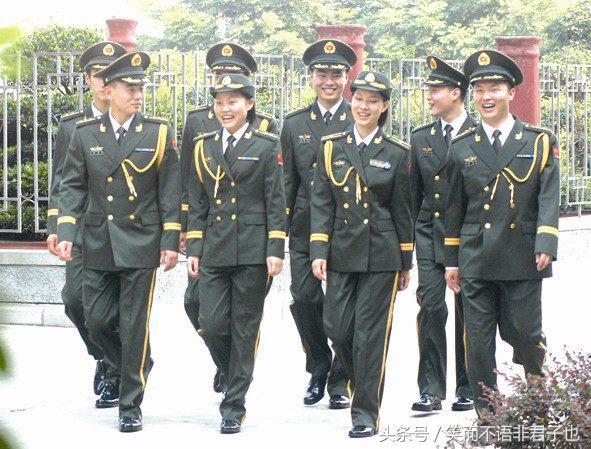 解放军与武警衣服区别解析，解放军与武警衣服区别详解