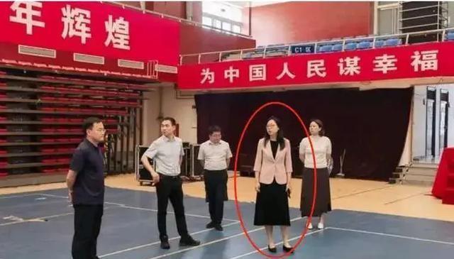 凤凰网新闻线索，揭示新闻背后的故事，凤凰网新闻揭秘，新闻背后的故事线索