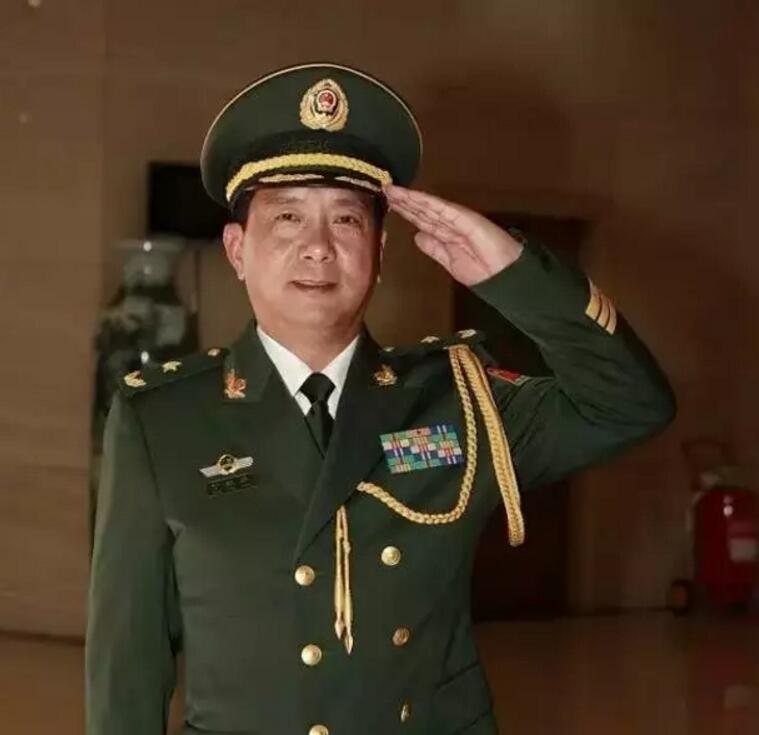 独背将军丁晓兵，军魂不灭，转型再启航，军魂不灭，独背将军丁晓兵转型再启航