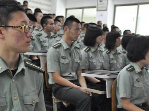 清华大学国防生难考吗？解析其入学挑战与机遇，清华大学国防生的入学挑战与机遇解析，难度如何？