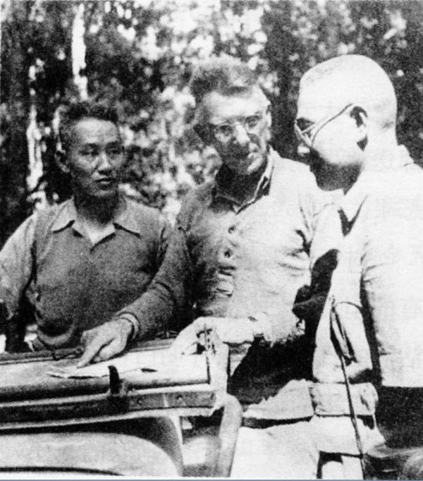 中国远征军军长是谁，历史背景下的英勇将领揭秘，中国远征军军长揭秘，历史背景下的英勇将领传奇