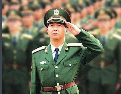 丁晓兵老婆，背后的力量与支持，丁晓兵背后的力量，妻子默默的支持