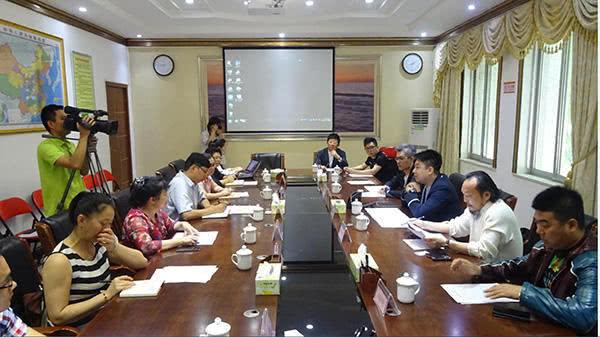 澳门周六赛马开奖结果——赛马运动的魅力与激情，澳门周六赛马开奖结果，赛马运动的魅力与激情之夜