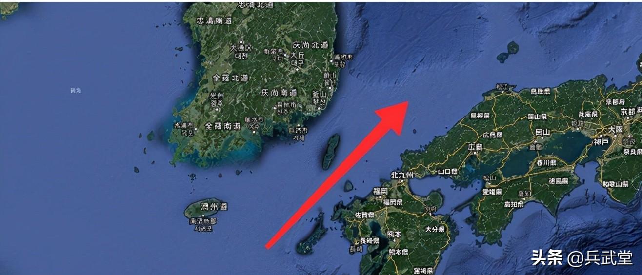 揭秘中国海军的骄傲，昆明舰——首艘装备双波段雷达的052D导弹驱逐舰，揭秘首艘装备双波段雷达的052D导弹驱逐舰——昆明舰，中国海军的骄傲之选
