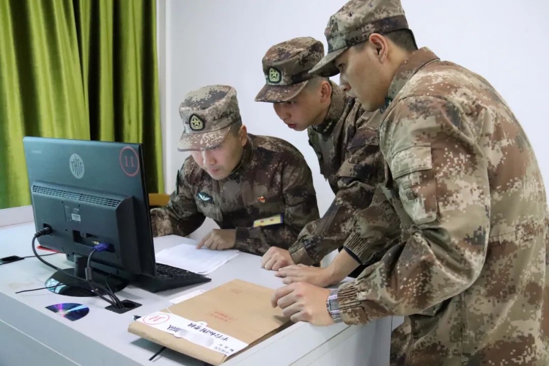 集团军参谋部，战略决策的核心力量，集团军参谋部，战略决策的核心力量之巅