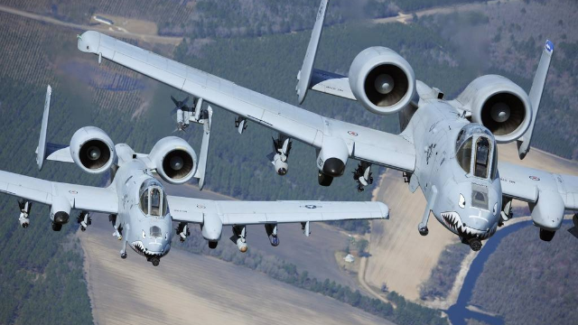 揭秘A-10攻击机的最高时速,速度与力量的完美结合,揭秘A-10攻击机的最高时速,速度与力量的巅峰表现